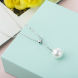 Classic round  shell pearl necklace in sterling silver